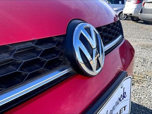 Used 2017 Volkswagen Golf Alltrack S image 31