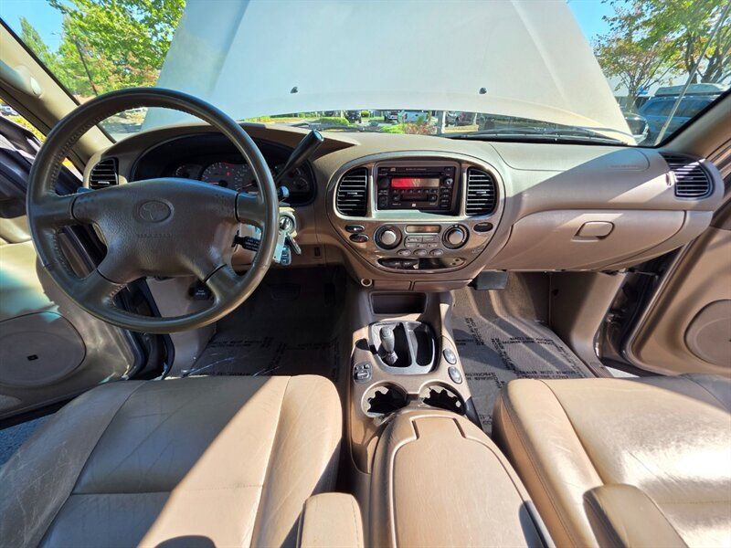 Used 2002 Toyota Sequoia Limited AWD/4WD image 17
