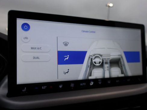 New 2026 Ford Escape Platinum w/ Equipment Group 601A image 35