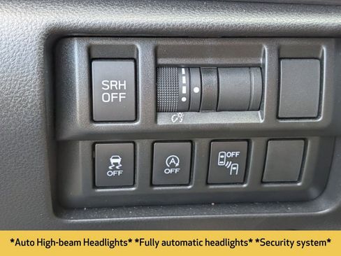 Used 2023 Subaru Crosstrek 2.5i Limited image 12