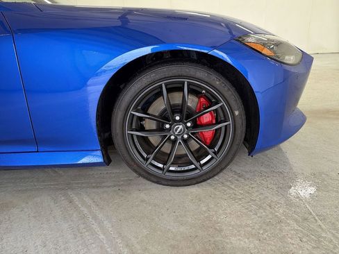 Certified 2025 Nissan Z Performance w/ Floor Mat Package image 14