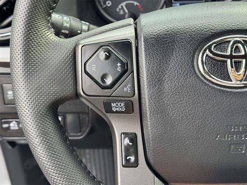 Used 2023 Toyota Tacoma TRD Off-Road image 11