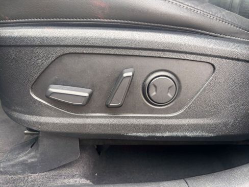 Used 2024 Kia Sorento S FWD image 23