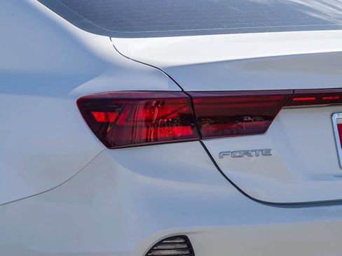 Used 2023 Kia Forte LXS image 7