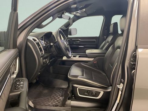 Used 2023 RAM 1500 Laramie AWD/4WD image 8