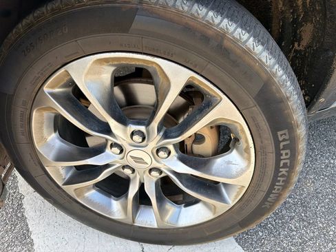 Used 2019 Dodge Durango R/T w/ Trailer Tow Group IV RWD image 2