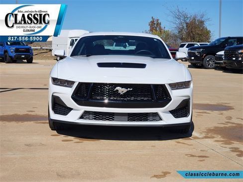 Used 2024 Ford Mustang GT Premium image 2
