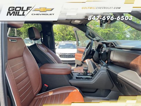 Used 2025 GMC Sierra 1500 Denali Ultimate AWD/4WD image 32