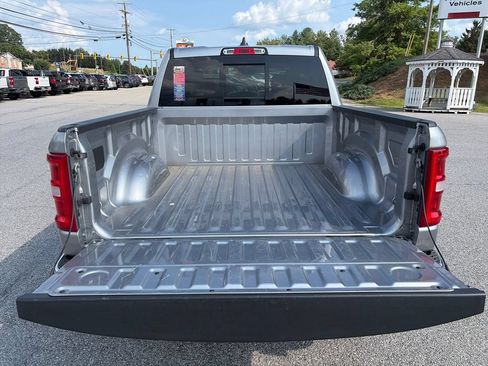 Used 2025 RAM 1500 Laramie AWD/4WD image 23