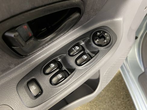 Used 2005 Hyundai Accent GLS FWD image 18