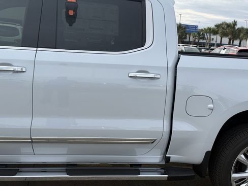 New 2026 Chevrolet Silverado 1500 High Country w/ High Country Premium Package image 17