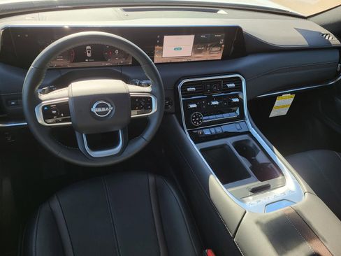 New 2026 Nissan Armada SL image 17