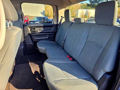 Used 2014 RAM 2500 Tradesman w/ Chrome Appearance Group image 28