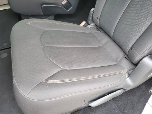 Used 2018 Chrysler Pacifica Touring Plus image 12