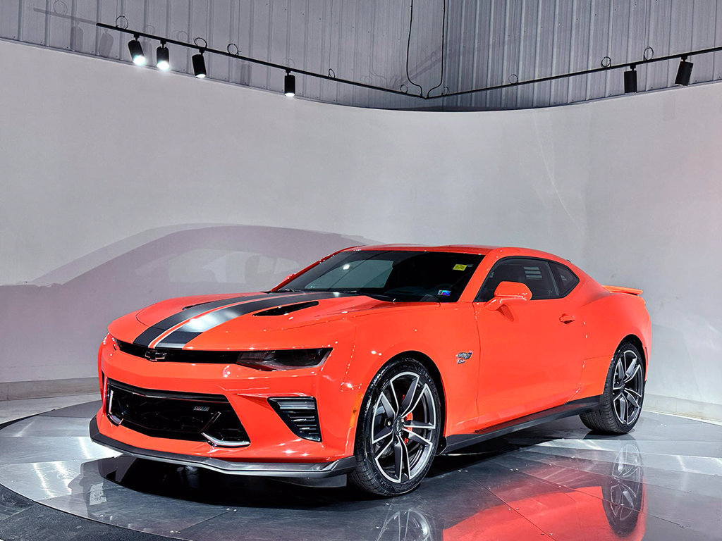 Used 2018 Chevrolet Camaro SS w/ Hot Wheels Edition RWD image 2