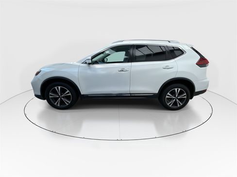 Used 2017 Nissan Rogue SL w/ SL Premium Package image 5