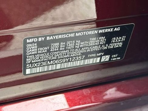 Used 2025 BMW X7 xDrive40i AWD/4WD image 27