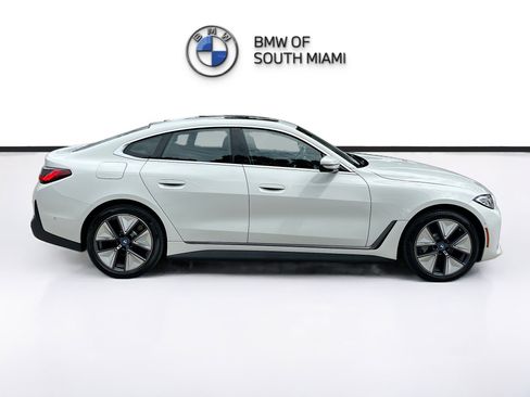 Used 2024 BMW i4 eDrive35 w/ Premium Package RWD image 8