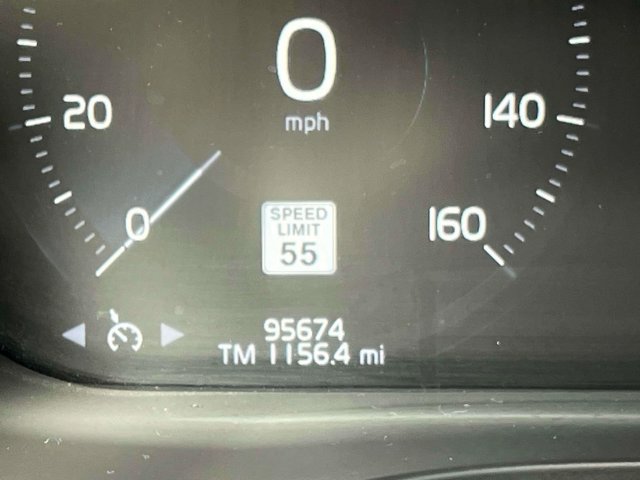 Used 2021 Volvo XC60 T5 Inscription w/ Protection Package Premier AWD/4WD image 39