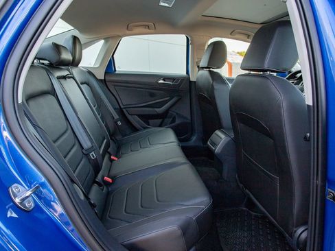 Used 2023 Volkswagen Jetta SEL FWD image 20