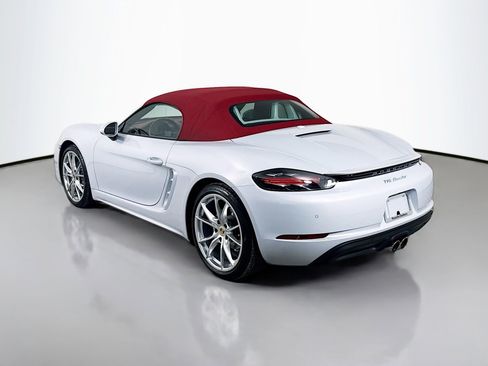 Certified 2024 Porsche 718 Boxster image 3