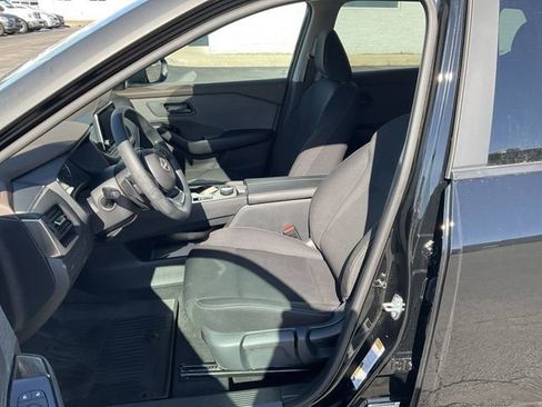 Certified 2023 Nissan Rogue S image 11