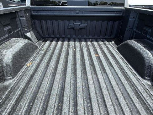 New 2026 Chevrolet Silverado 1500 High Country AWD/4WD image 10