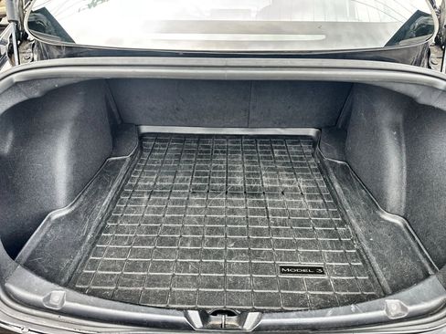 Used 2018 Tesla Model 3 Long Range image 21