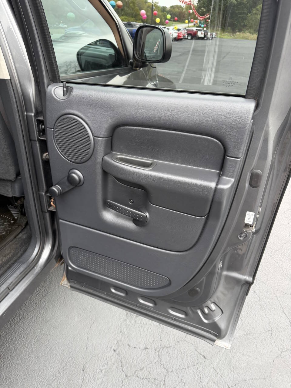 Used 2004 Dodge Ram 1500 Truck ST RWD image 7