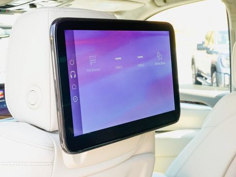 New 2026 Cadillac Escalade Platinum Sport AWD/4WD image 11