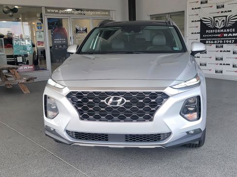 Used 2019 Hyundai Santa Fe Limited AWD/4WD image 3