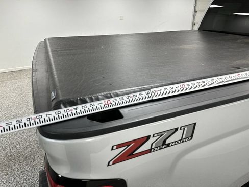 Used 2019 Chevrolet Silverado 1500 LT w/ All Star Edition AWD/4WD image 28