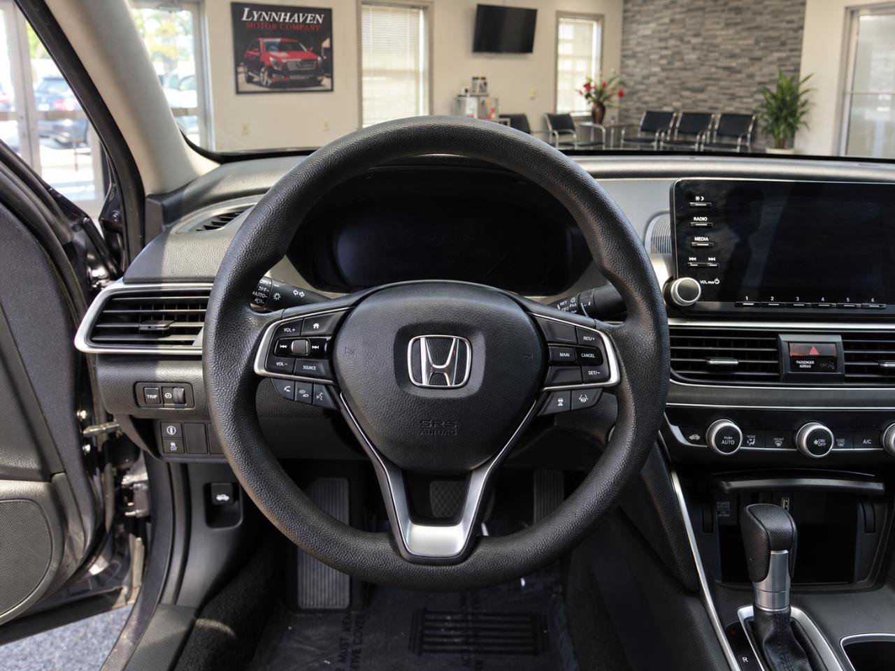 Used 2019 Honda Accord LX image 8