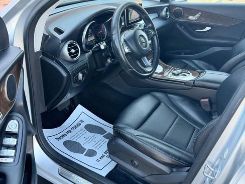 Used 2017 Mercedes-Benz GLC 300 image 9
