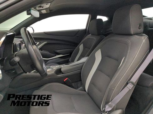 Used 2016 Chevrolet Camaro LT RWD image 28