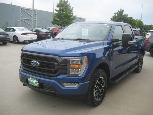 Used 2022 Ford F150 XLT w/ Equipment Group 302A High AWD/4WD image 4