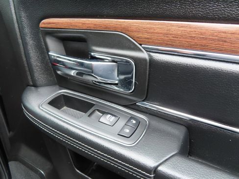 Used 2018 RAM 3500 Laramie AWD/4WD image 53