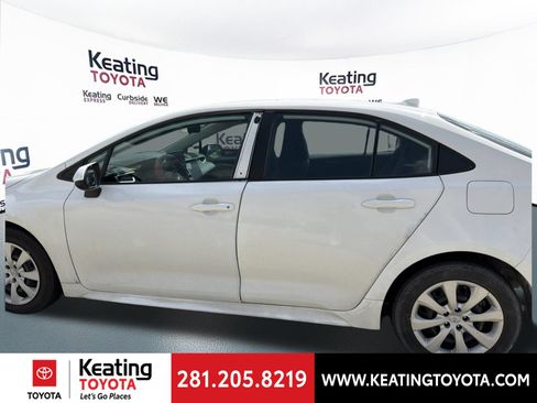 Used 2024 Toyota Corolla LE FWD image 6
