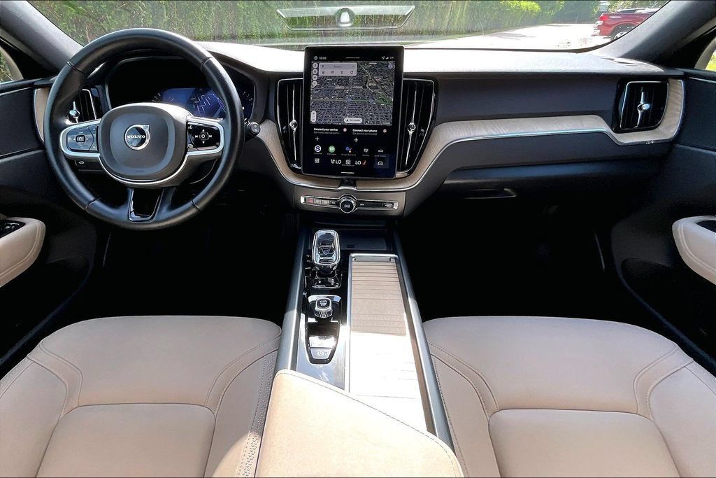 Certified 2026 Volvo XC60 B5 Plus AWD/4WD image 20