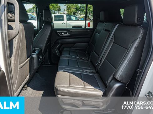 Used 2022 Chevrolet Suburban LT w/ LT Signature Package AWD/4WD image 22