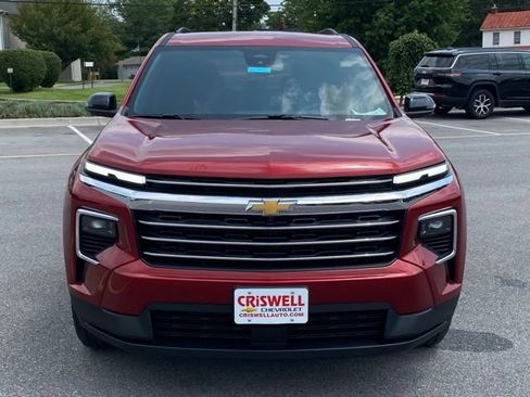 Used 2026 Chevrolet Traverse LT w/ Driver Confidence Package AWD/4WD image 8