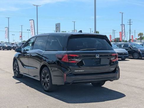 Used 2025 Honda Odyssey Sport-L image 5