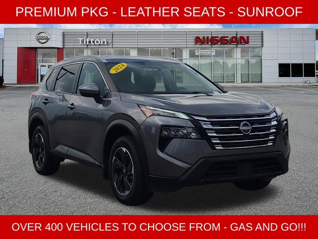Used 2024 Nissan Rogue SV w/ SV Premium Package FWD image 1