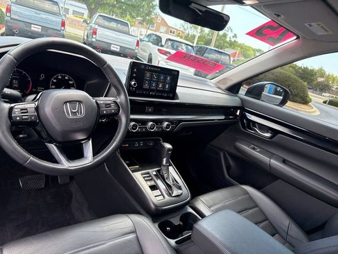 Used 2025 Honda CR-V EX-L image 25