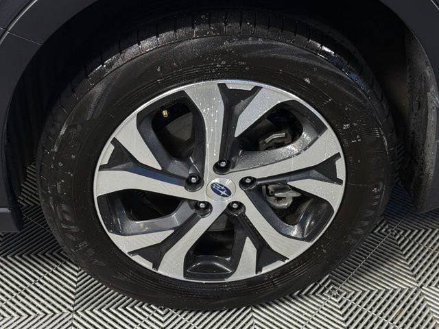 Used 2022 Subaru Outback Touring AWD/4WD image 14