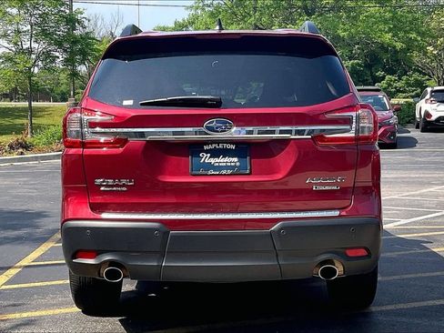 Used 2024 Subaru Ascent Touring AWD/4WD image 3