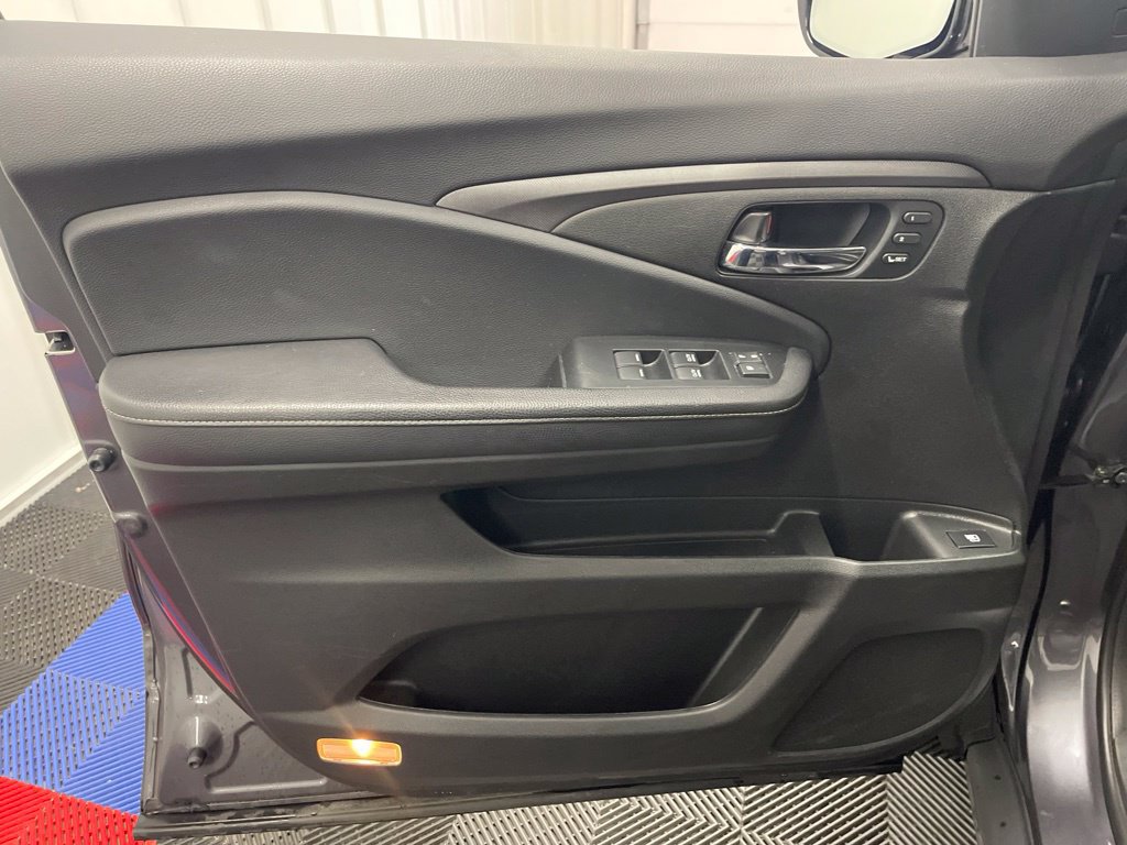 Used 2021 Honda Ridgeline RTL-E image 10