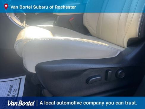Used 2022 Subaru Ascent Limited AWD/4WD image 15