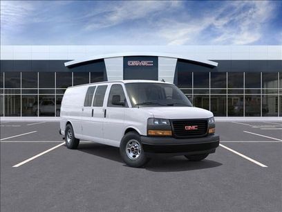 New 2025 GMC Savana 3500 Extended w/ Driver Convenience Package