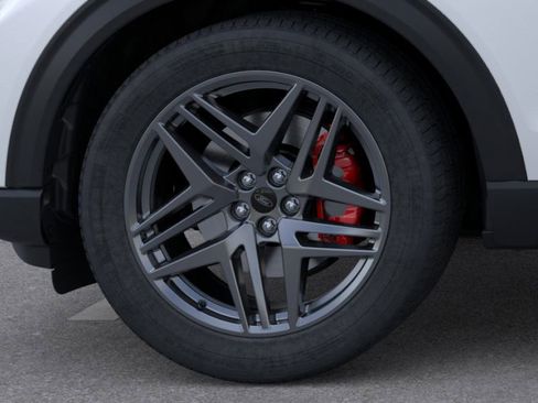New 2026 Ford Explorer ST RWD image 19